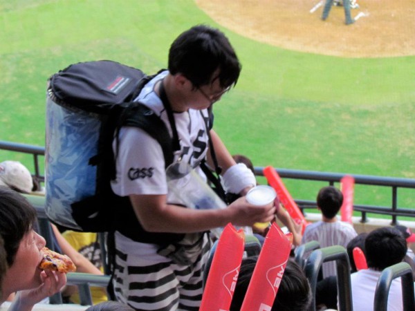 The beer vendors wear keg backpacks. Why don't we have this in Fenway?!